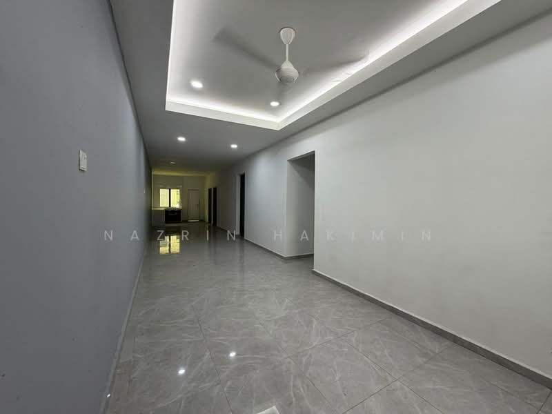 1-storey Terraced House for Sale in Kampung Teluk Panglima Garang (Telok Panglima Garang) - Nazrin Hakimin - Interior - PropertyGuru.com.my