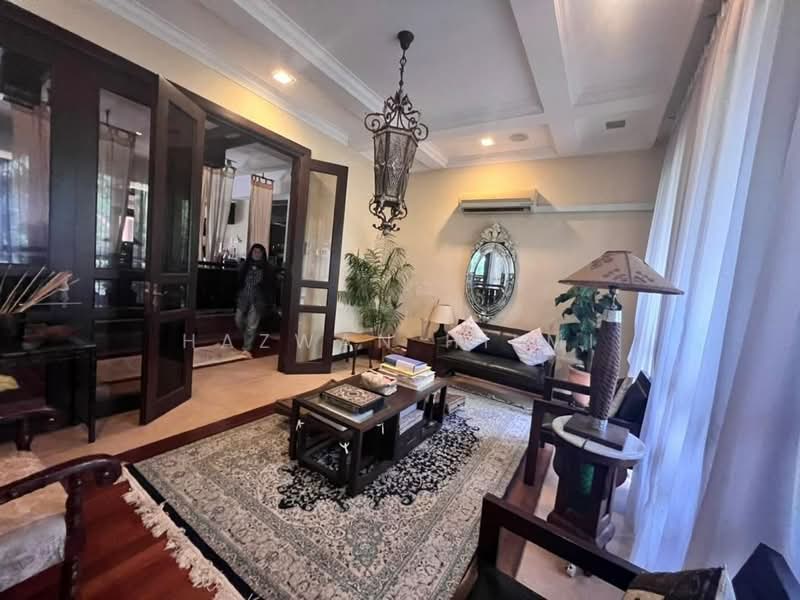 Rumah Banglo untuk Dijual di Country Heights (Kajang) - Hazwan Hilmi - Living Room - PropertyGuru.com.my