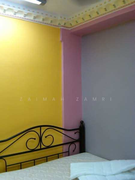 Rumah Flat untuk Dijual di Taman Tun Teja - Zaimah Zamri - Bedroom - PropertyGuru.com.my