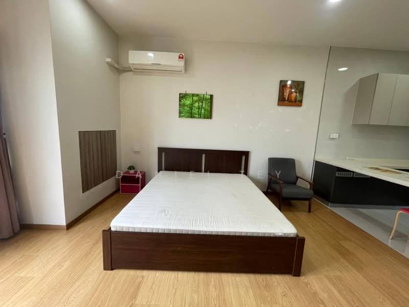 Condominium for Rent at Bay Point @ Country Garden Danga Bay - Daniel Tey - Bedroom - PropertyGuru.com.my