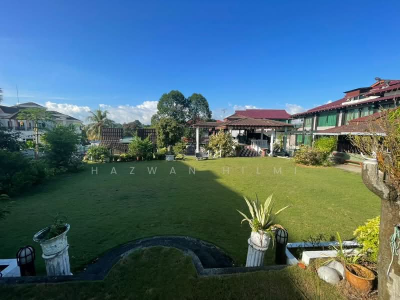 Rumah Banglo untuk Dijual di Country Heights (Kajang) - Hazwan Hilmi - Exterior - PropertyGuru.com.my