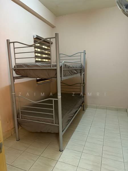 Kondominium untuk Dijual di Kondominium Kristal - Zaimah Zamri - Bedroom - PropertyGuru.com.my