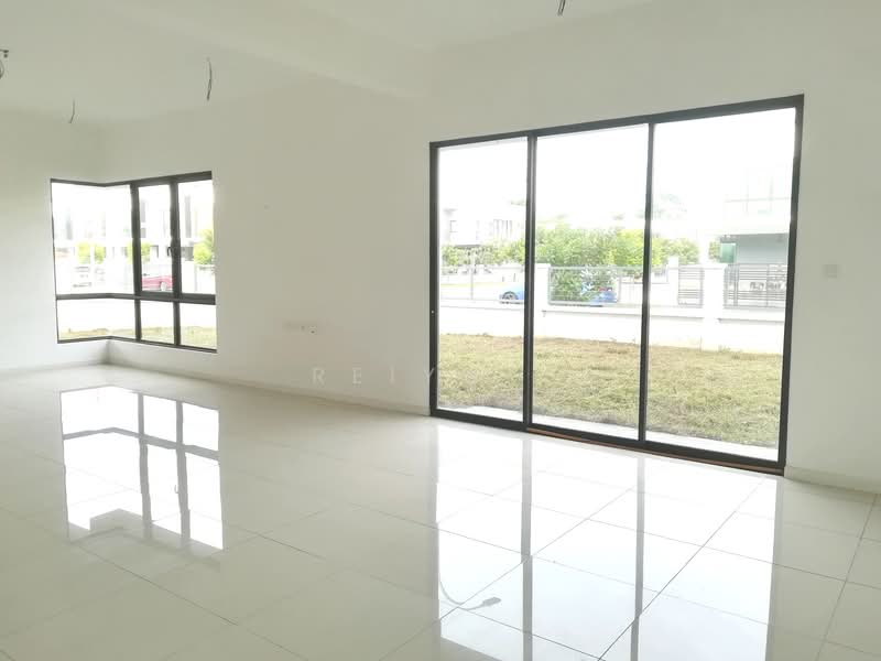 Rumah Teres untuk Dijual di Shah Alam (Selangor) - Reiyn . - Living Room - PropertyGuru.com.my
