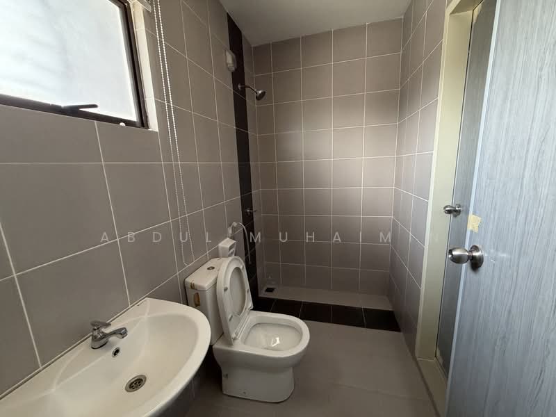 Rumah Teres untuk Disewa di Seberang Perai (Penang) - Abdul Muhaimin - Bathroom - PropertyGuru.com.my