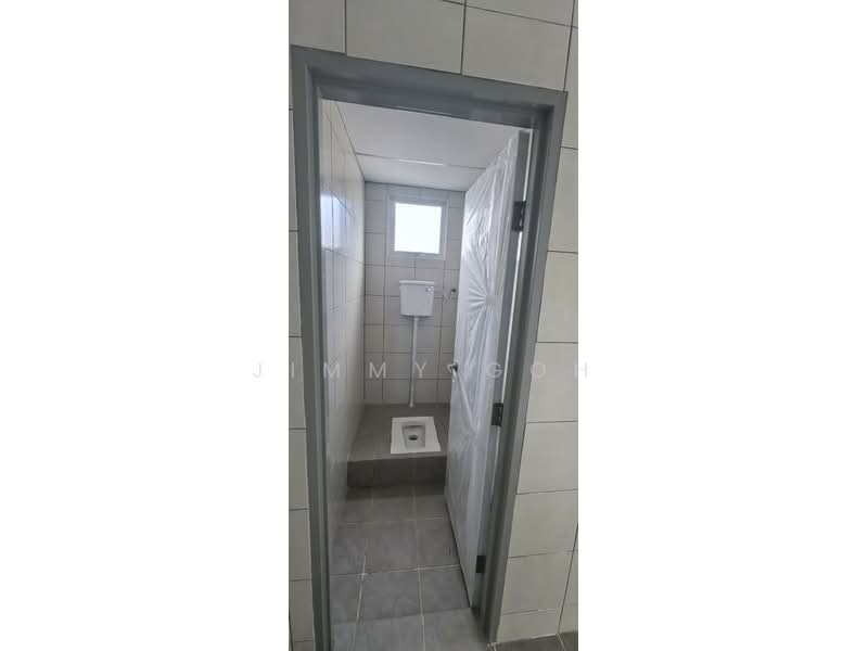 Factory for Rent in Pandan Indah (Ampang) - Jimmy Goh - Bathroom - PropertyGuru.com.my