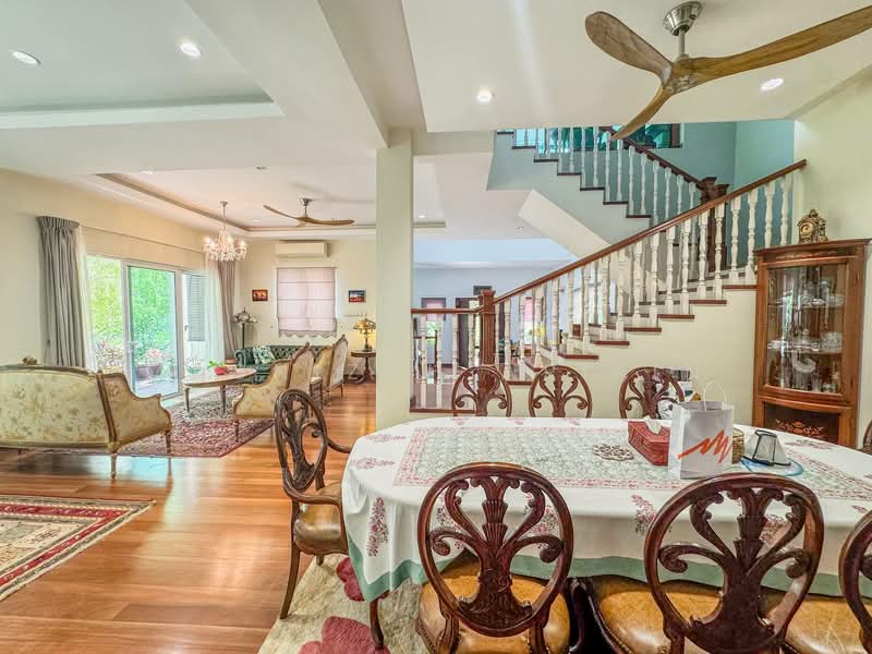 Bungalow for Sale in Seksyen U9 (Shah Alam) - Masnizah Arifin - Living Room - PropertyGuru.com.my