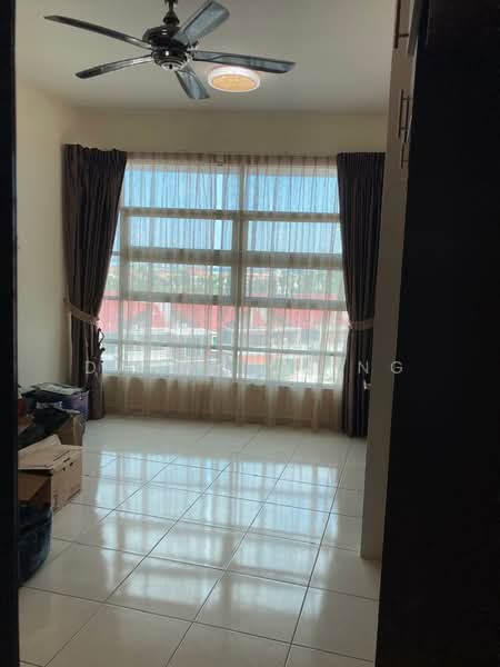 Kondominium untuk Disewa di The Brezza - Danny Ch'ng - Living Room - PropertyGuru.com.my