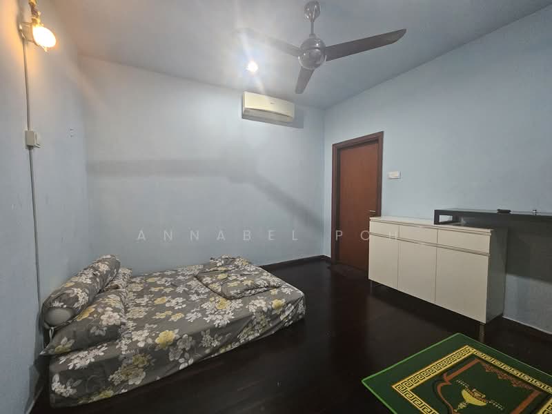3-storey Terraced House for Rent in Duta Suria (Ampang) - Annabel Poh - PropertyGuru.com.my