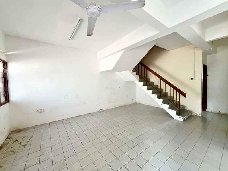 Rumah Teres 2 Tingkat untuk Dijual di Taman Johor Jaya (Johor Bahru) - Calvin Lee - Interior - PropertyGuru.com.my