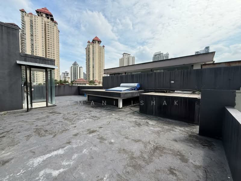 Semi-Detached House for Sale in Mont Kiara (Kuala Lumpur) - Zamani Ishak - Exterior - PropertyGuru.com.my