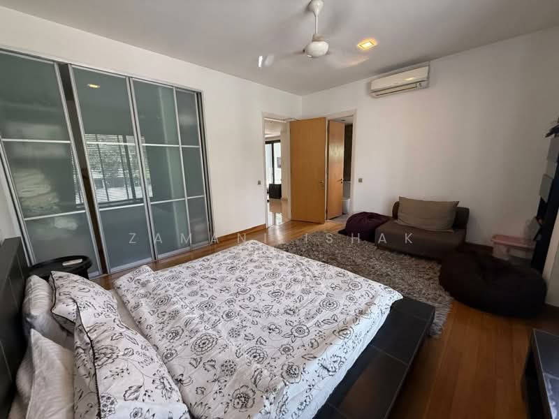 Semi-Detached House for Sale in Mont Kiara (Kuala Lumpur) - Zamani Ishak - Bedroom - PropertyGuru.com.my