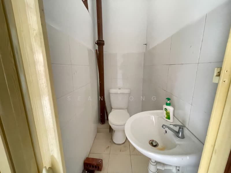 Rumah Teres 1 Tingkat untuk Dijual di Selayang (Selangor) - Sean Yong - Bathroom - PropertyGuru.com.my