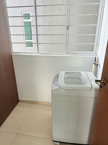 Servis Apartment untuk Dijual di Grandview 360 - Agnes Wong - Balcony - PropertyGuru.com.my