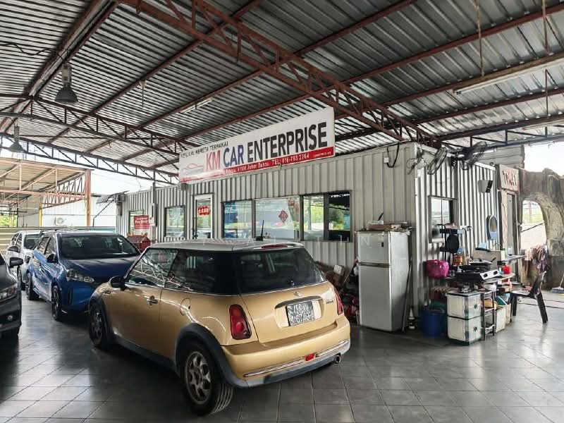 Retail Space untuk Disewa di Pasir Gudang (Johor) - Tay Ai Ting - Car Park - PropertyGuru.com.my