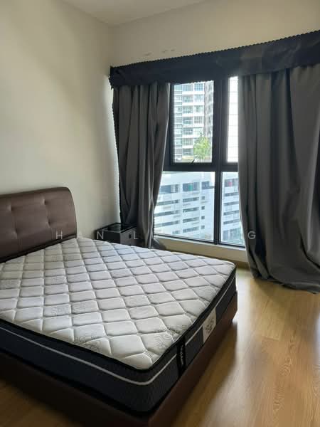 Condominium for Rent at Amberside @ Country Garden Danga Bay - Han Lu Yung - Bedroom - PropertyGuru.com.my