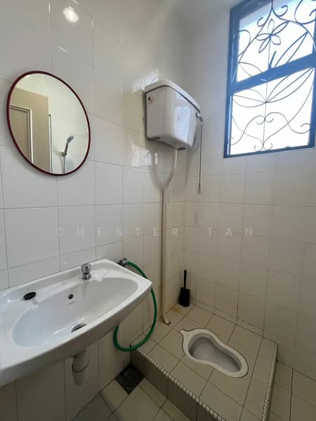 Rumah Banglo untuk Disewa di Damansara Heights (Kuala Lumpur) - Chester Tan - Bathroom - PropertyGuru.com.my