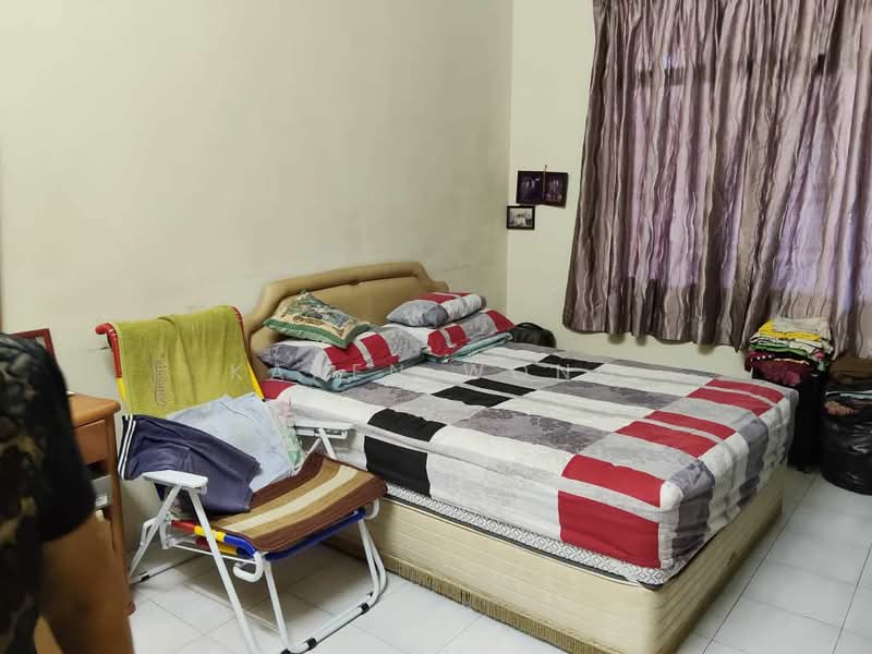 1-storey Terraced House for Sale in Bandar Seri Impian (Kluang) - Karen Wong - Bedroom - PropertyGuru.com.my