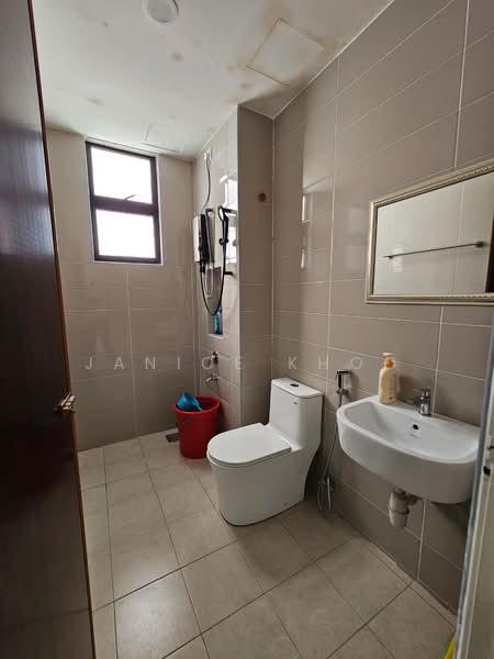Service Residence for Sale at The Platino Serviced Apartment - Janice Khoo - PropertyGuru.com.my