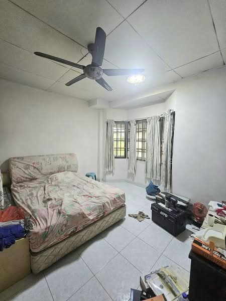 2-storey Terraced House for Sale in Taman Bukit Gemilang (Skudai) - Shieh Long Chen - Bedroom - PropertyGuru.com.my