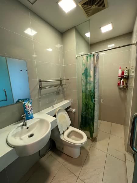 Service Residence for Rent at The Scott Garden SOHO - Kelvin Lee - Bathroom - PropertyGuru.com.my