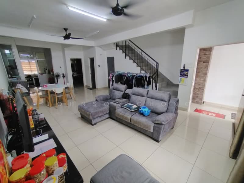 2-storey Terraced House for Sale in Perling (Skudai) - Johnson Chong - Living Room - PropertyGuru.com.my