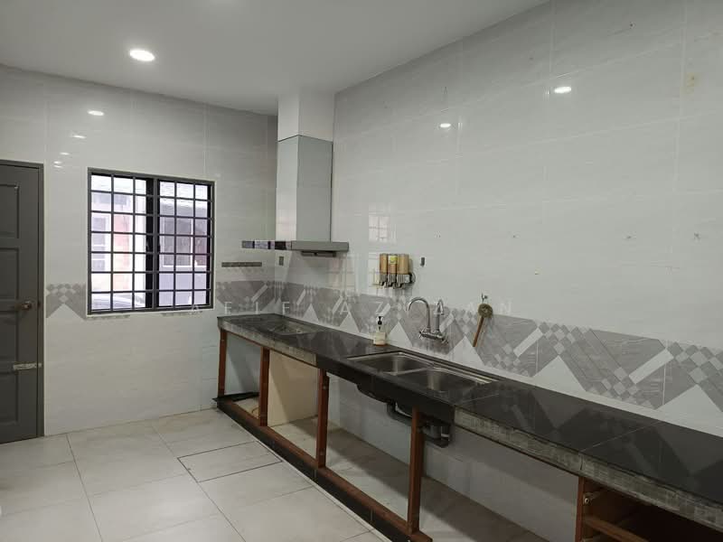 2-storey Terraced House for Sale in Kampung Pandan (Cheras) - Afif Azizan - Kitchen - PropertyGuru.com.my