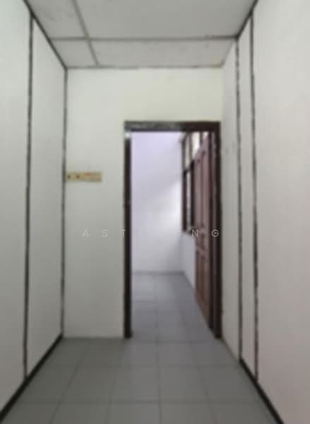 Shop / Office for Sale in George Town (Penang) - Aster Ng - Corridor - PropertyGuru.com.my