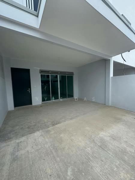 Rumah Teres untuk Dijual di Bandar Dato Onn (Tebrau) - Kyle Das - Exterior - PropertyGuru.com.my