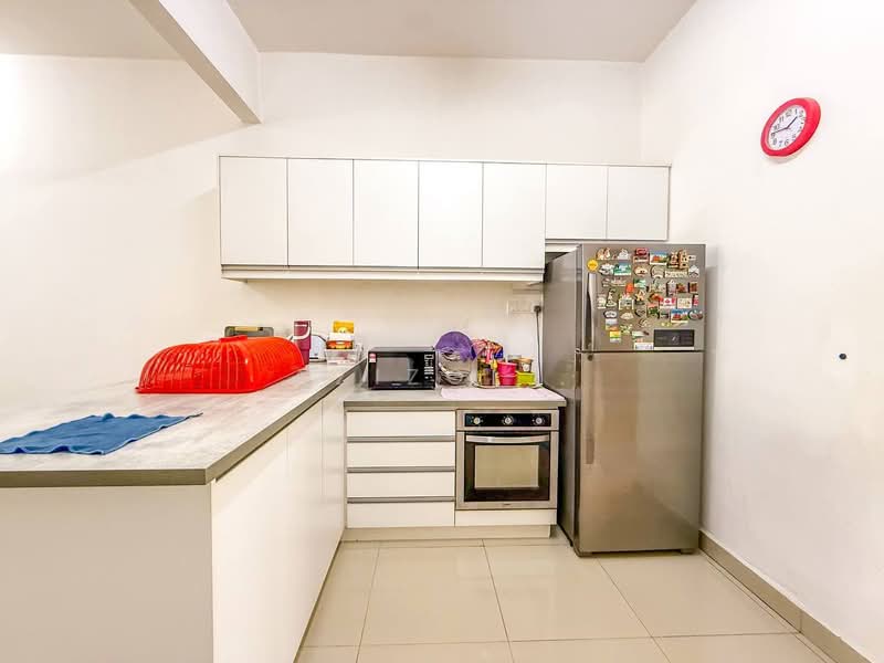 2.5-storey Terraced House for Sale in Bandar Baru Bangi (Selangor) - Azizol . - Kitchen - PropertyGuru.com.my
