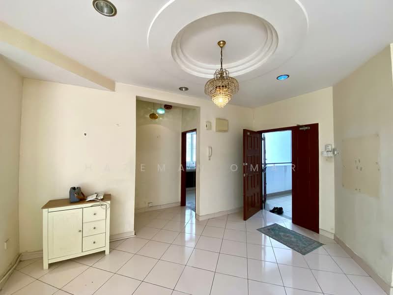 Kondominium untuk Dijual di Villa Wangsamas - Hazeman Omar - Living Room - PropertyGuru.com.my