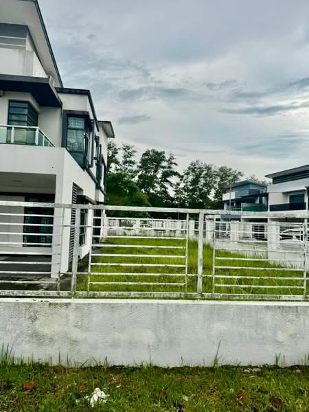 Cluster House for Sale in Bukit Indah 2 (Iskandar Puteri (Nusajaya)) - Johnson Chong - Exterior - PropertyGuru.com.my
