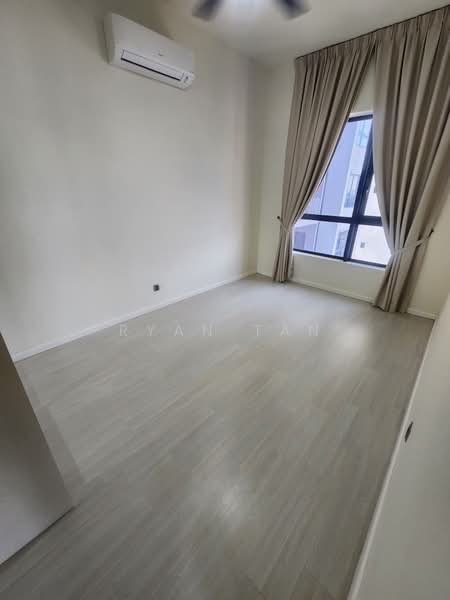 Service Residence for Sale at The Era @ Duta North - Ryan Tan - Interior - PropertyGuru.com.my
