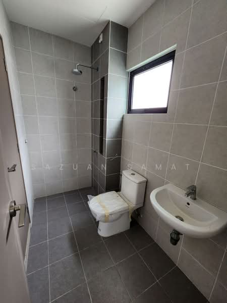 2-storey Terraced House for Sale in Alam Impian (Shah Alam) - Sazuan Samat - Bathroom - PropertyGuru.com.my