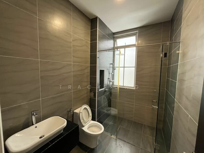 Cluster House for Rent in Taman Ekoflora (Johor Bahru) - Tracy Ong - Bathroom - PropertyGuru.com.my