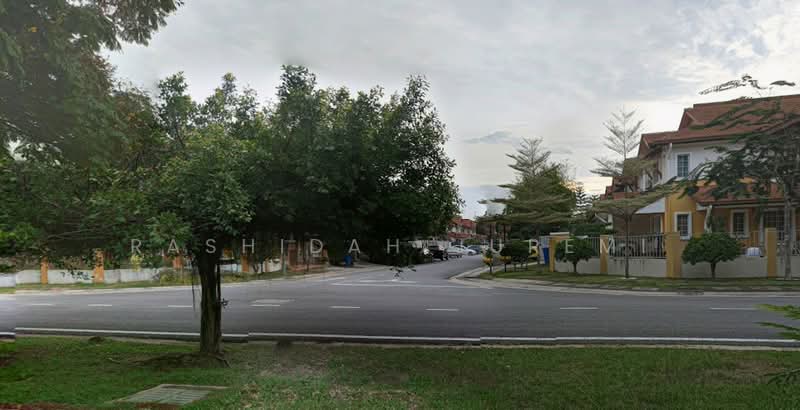 Semi-Detached House for Sale in Setia Alam (Selangor) - Rashidah Juremi - Exterior - PropertyGuru.com.my