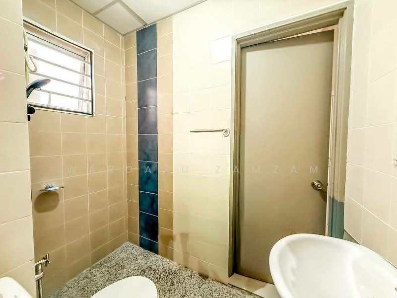 2.5-storey Terraced House for Sale in Bandar Baru Bangi (Selangor) - Wardatu Zamzam - Bathroom - PropertyGuru.com.my