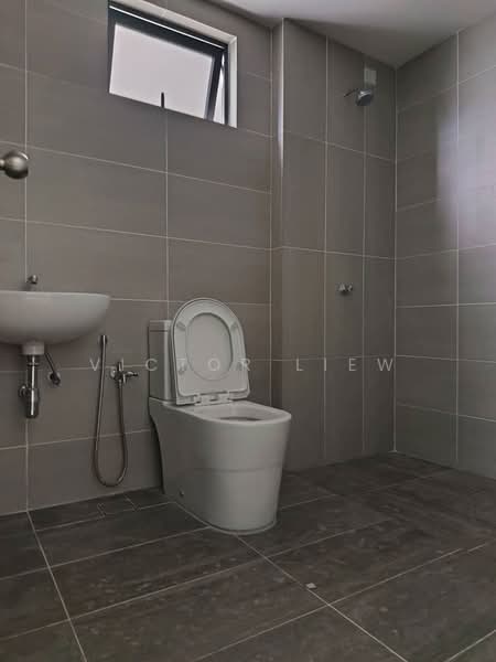 Service Residence for Rent at Parkland Residence - VICTOR LIEW - Bathroom - PropertyGuru.com.my