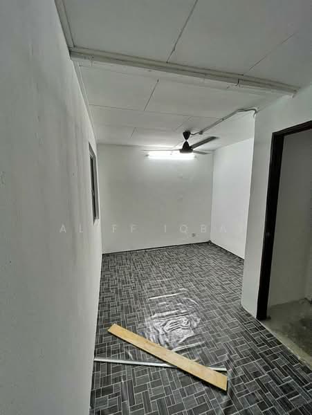 Untuk Dijual - PJS 2, Taman Sri Medan