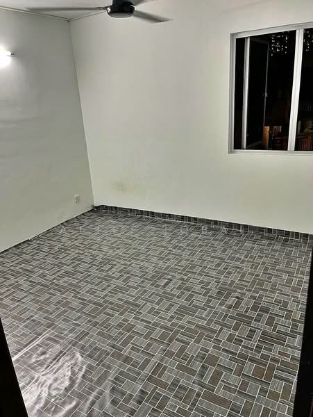 Untuk Dijual - PJS 2, Taman Sri Medan