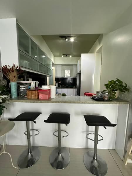 Kondominium untuk Disewa di Seri Riana Residence - Tris Jong - Kitchen - PropertyGuru.com.my