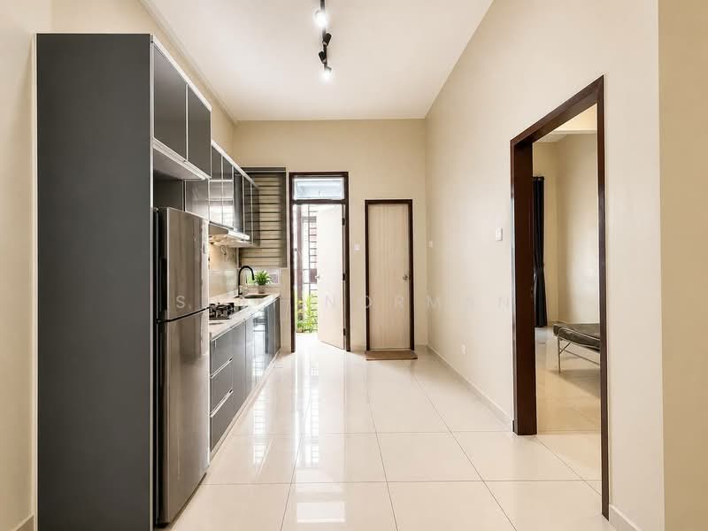 Rumah Teres 2 Tingkat untuk Dijual di Bandar Layangkasa (Pasir Gudang) - Sufi Norman - Kitchen - PropertyGuru.com.my