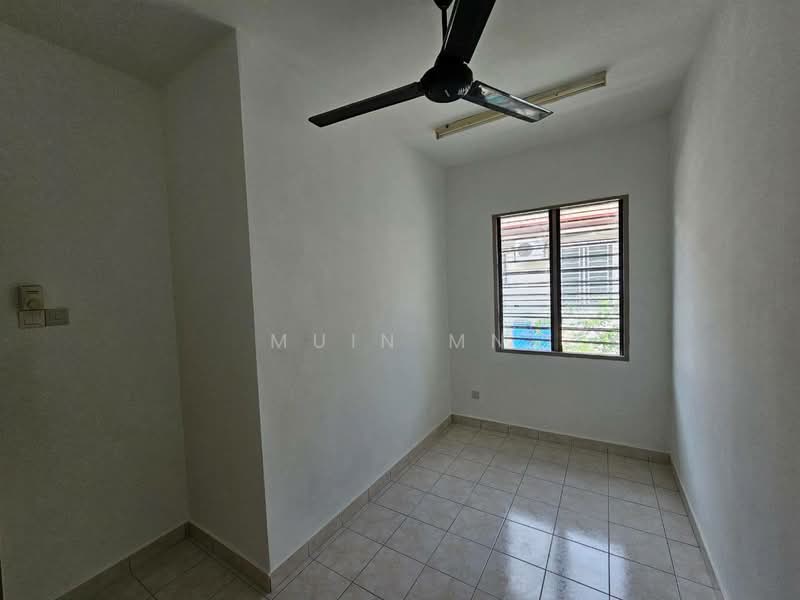 1-storey Terraced House for Sale in Bandar Bukit Raja (Klang) - Muin Mn - Interior - PropertyGuru.com.my