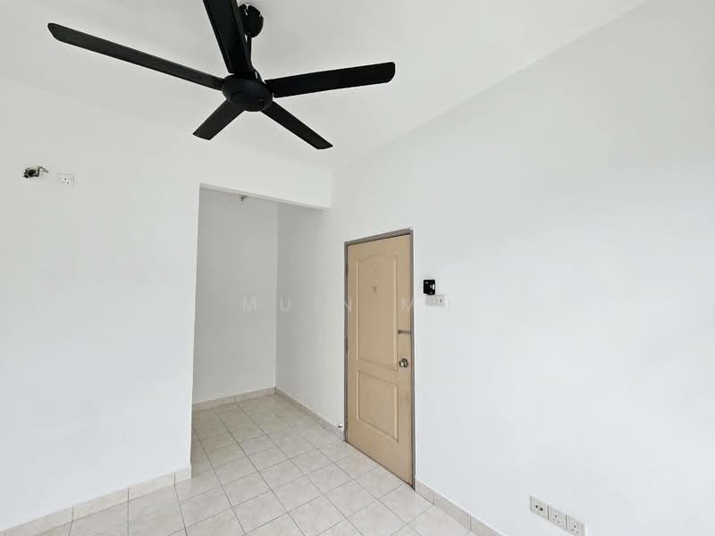 1-storey Terraced House for Sale in Bandar Bukit Raja (Klang) - Muin Mn - Interior - PropertyGuru.com.my