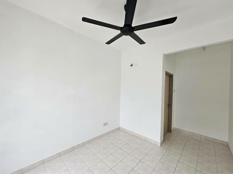 1-storey Terraced House for Sale in Bandar Bukit Raja (Klang) - Muin Mn - Interior - PropertyGuru.com.my