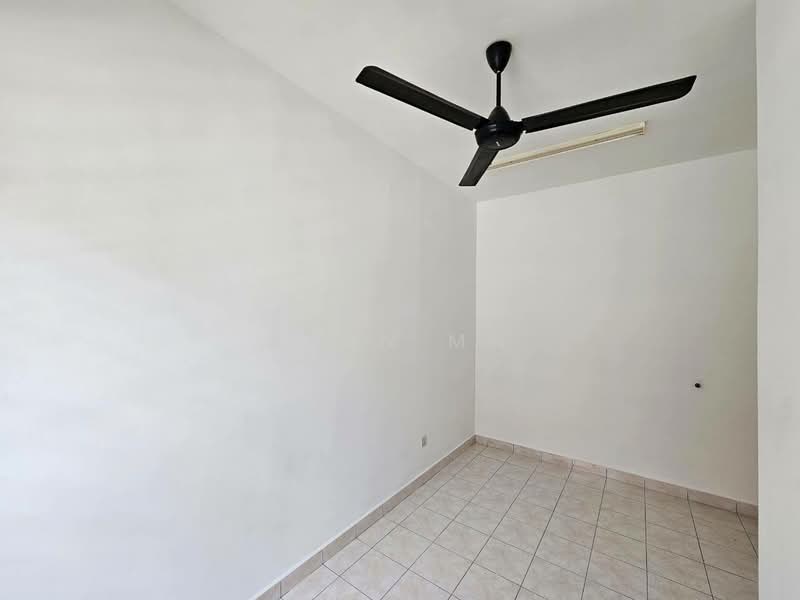 1-storey Terraced House for Sale in Bandar Bukit Raja (Klang) - Muin Mn - Interior - PropertyGuru.com.my