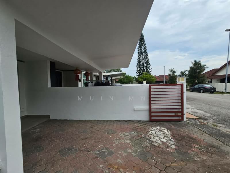 1-storey Terraced House for Sale in Bandar Bukit Raja (Klang) - Muin Mn - Exterior - PropertyGuru.com.my