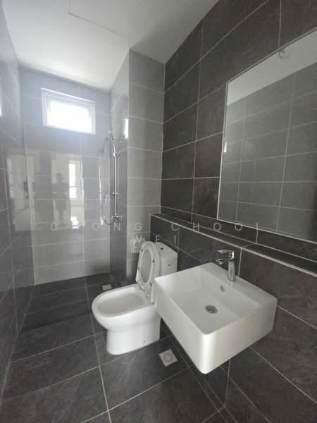 Condominium for Sale at Lucerne Residences - Chong Chooi Wei - Bathroom - PropertyGuru.com.my