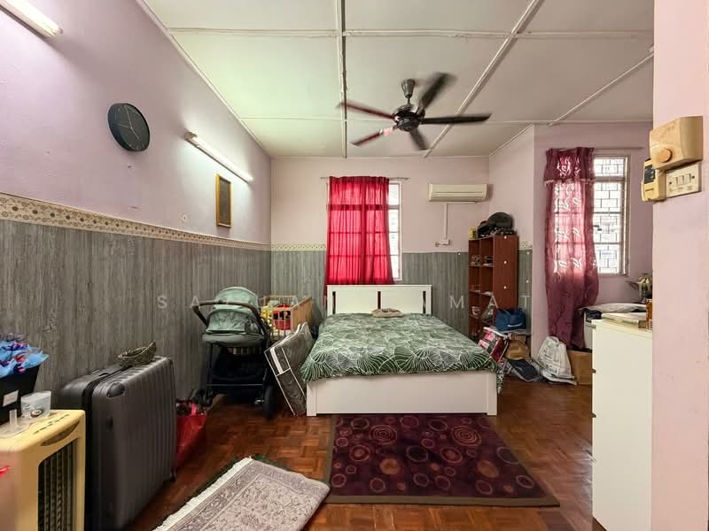 Rumah Teres 2 Tingkat untuk Dijual di Usj 1 (Subang Jaya) - Sazuan Samat - Bedroom - PropertyGuru.com.my