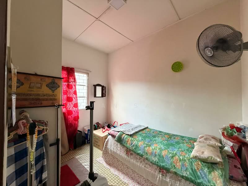 Rumah Teres 2 Tingkat untuk Dijual di Usj 1 (Subang Jaya) - Sazuan Samat - Bedroom - PropertyGuru.com.my