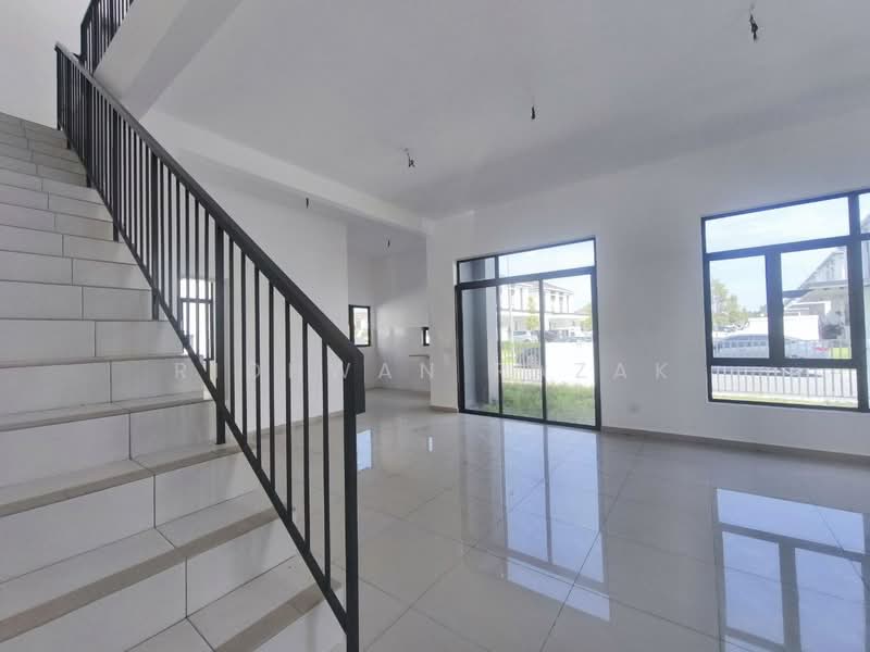 Rumah Teres untuk Dijual di Eco Grandeur (Puncak Alam) - Ridhwan Razak - Interior - PropertyGuru.com.my